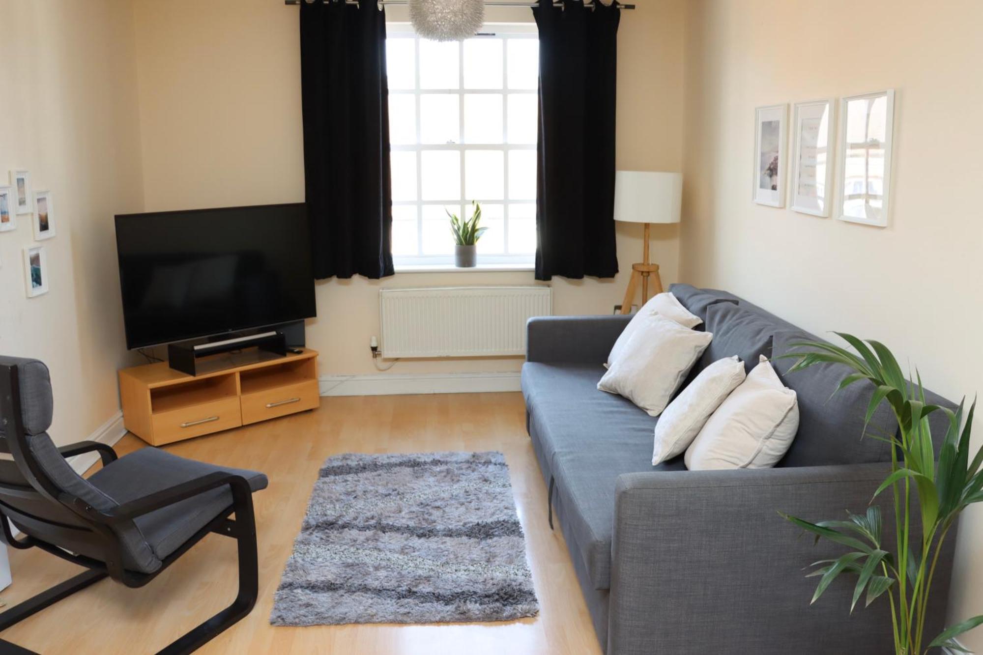 Scandinavian City Centre Apartment Устър Екстериор снимка